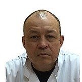 Врач Аверин Геннадий Альбертович