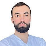 Врач Баходиров Арслан Батырович