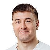 Врач Чапаев Владислав Иванович