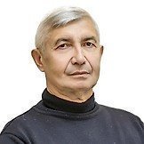 Врач Челянов Динар Исхакович