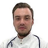 Врач Королев Артем Евгеньевич