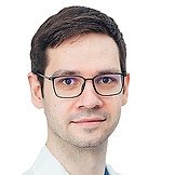 Врач Пучков Дмитрий Константинович