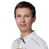 Врач Шилин Роман Романович
