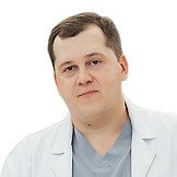 Врач Толстых Денис Максимович