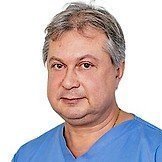 Врач Толстых Максим Викторович